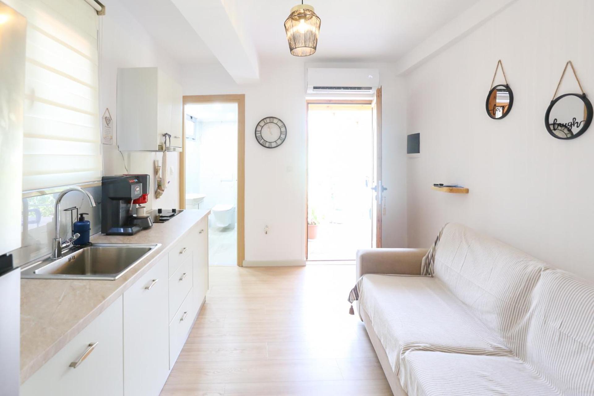 Village View Apartments Himare Exterior foto